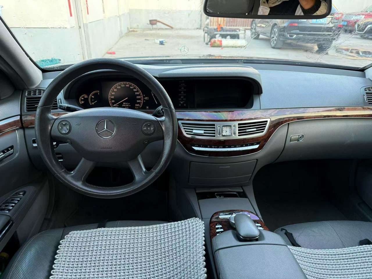 Mercedes-Benz S-Class 2007 3.5L Automatic Sunroof 9