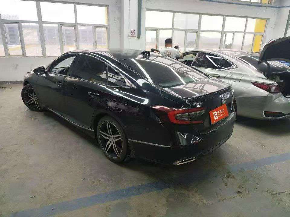 Honda Accord Phantom Night Premium Edition 3