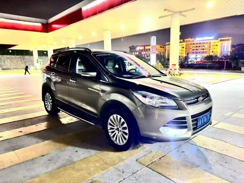 Ford Kuga 1.6T Automatic AWD High Trim 2