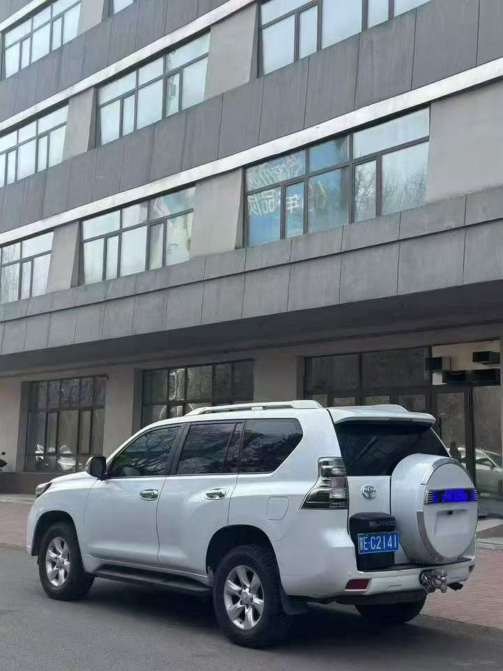 Toyota Prado 2012 2700 7-Seater 7