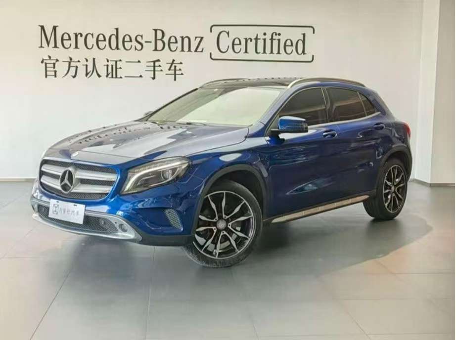 Mercedes-Benz GLA Class GLA200 Blue Edition 3