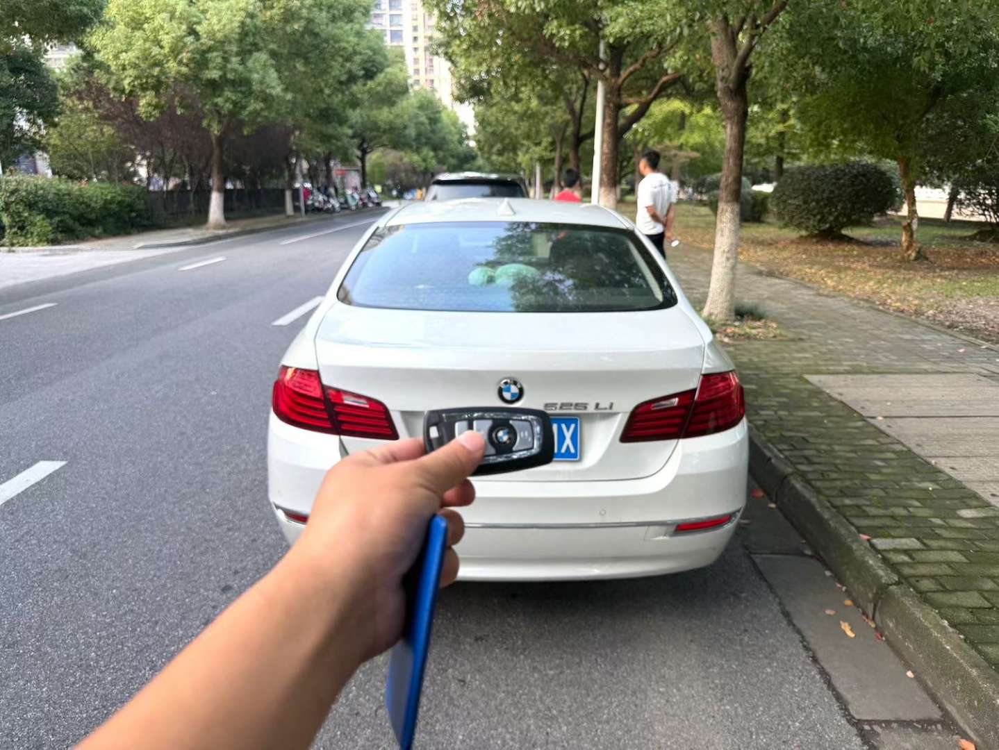 BMW 5 Series 2017 525Li Leading Luxury Edition 8
