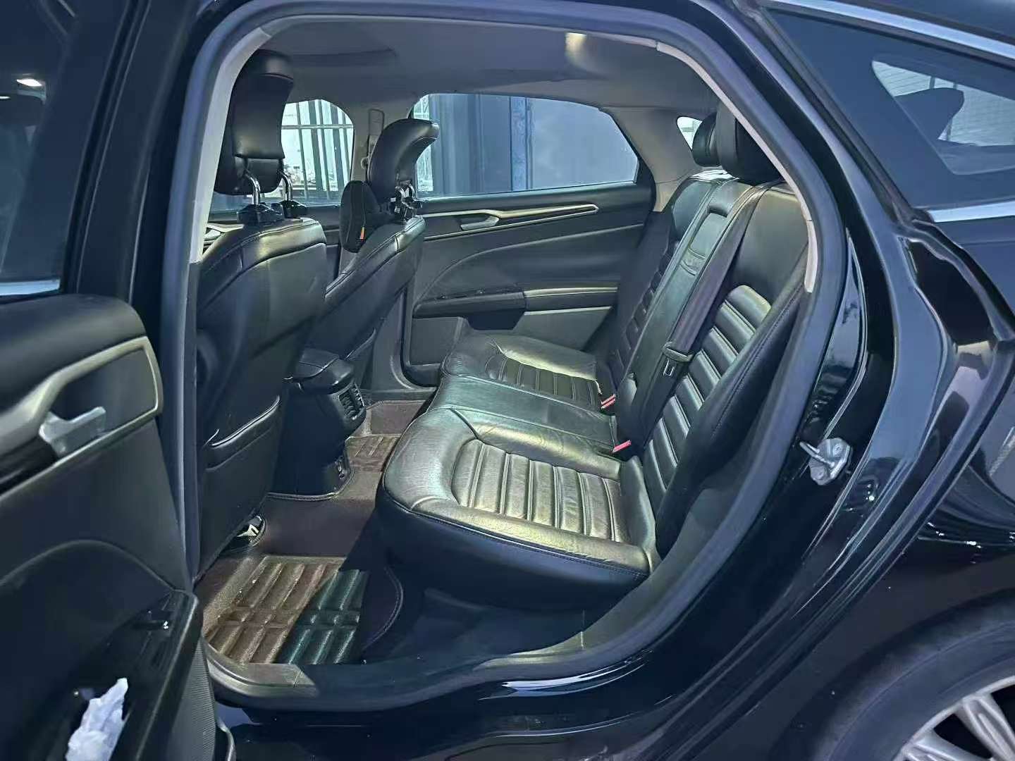 Ford Mondeo 6