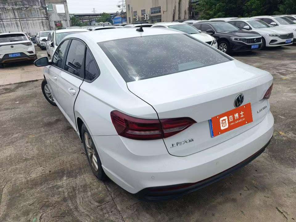 Volkswagen Lavida 3