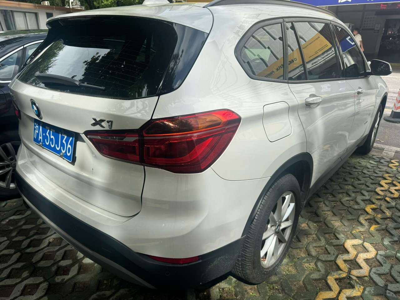 BMW X1 7