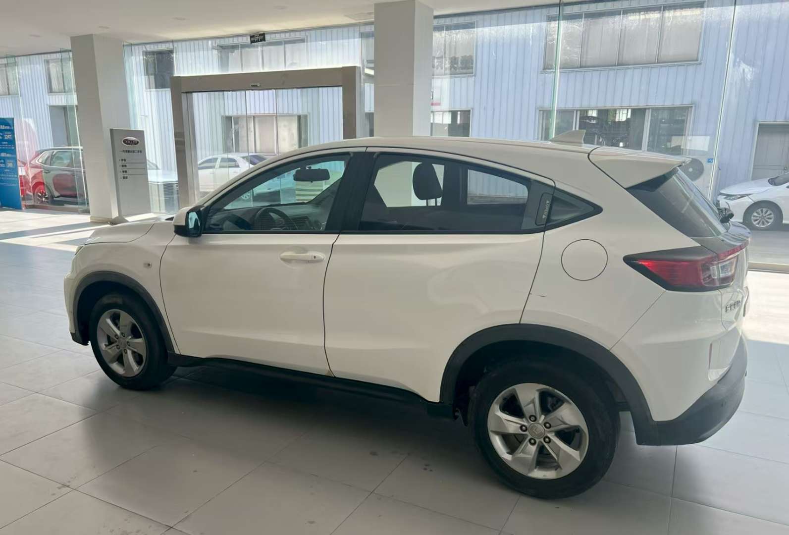 Honda XR-V 6