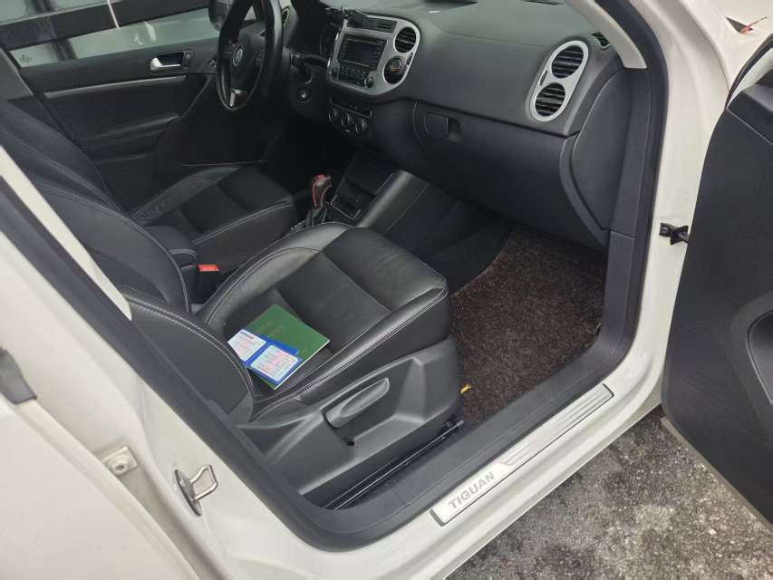Volkswagen Tiguan 1.8T 2WD Silk Road Comfort Edition 4