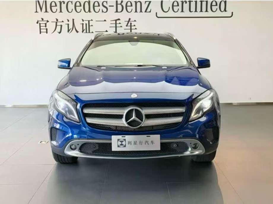 Mercedes-Benz GLA Class GLA200 Blue Edition