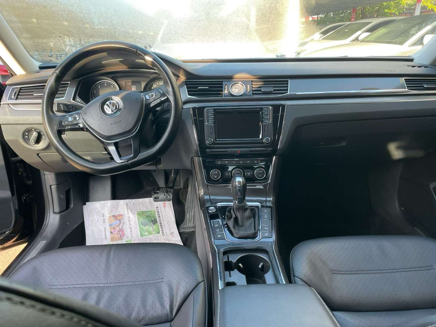 Volkswagen Passat 330T High Trim 4