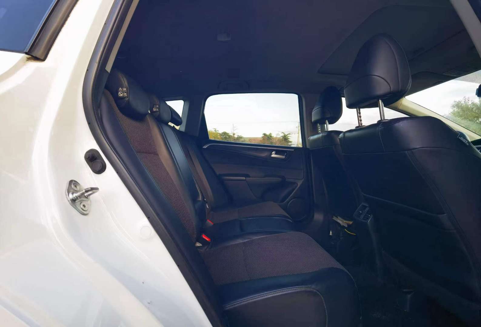 Honda Jade 1.8L Automatic High Trim 9