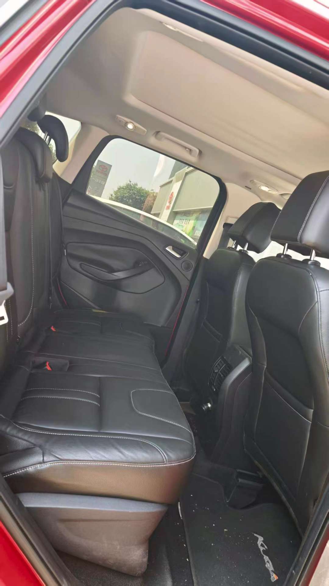 Ford Kuga 2015 2.0L 4WD Sport 3