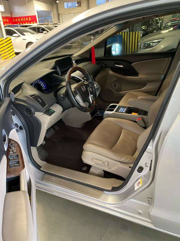 Honda Odyssey 2.4L High Trim 7