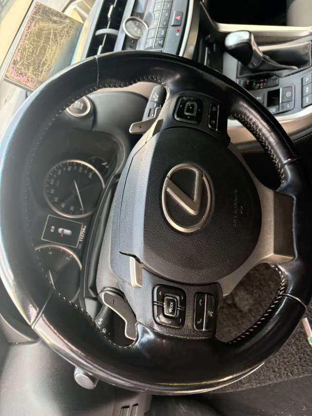 Lexus NX 2.0T AWD Premium 4