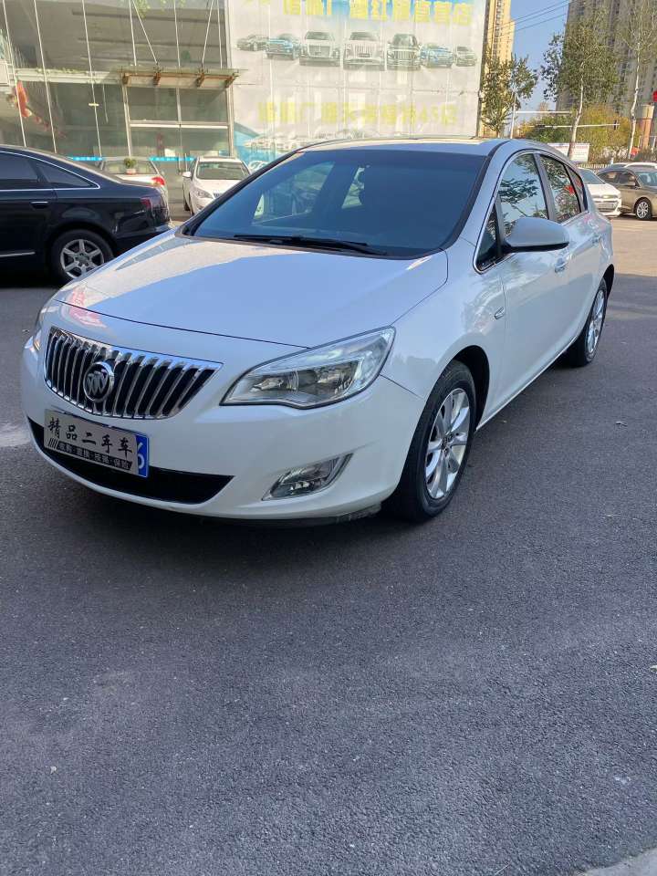 Buick Excelle 1.6L Automatic High Trim 3