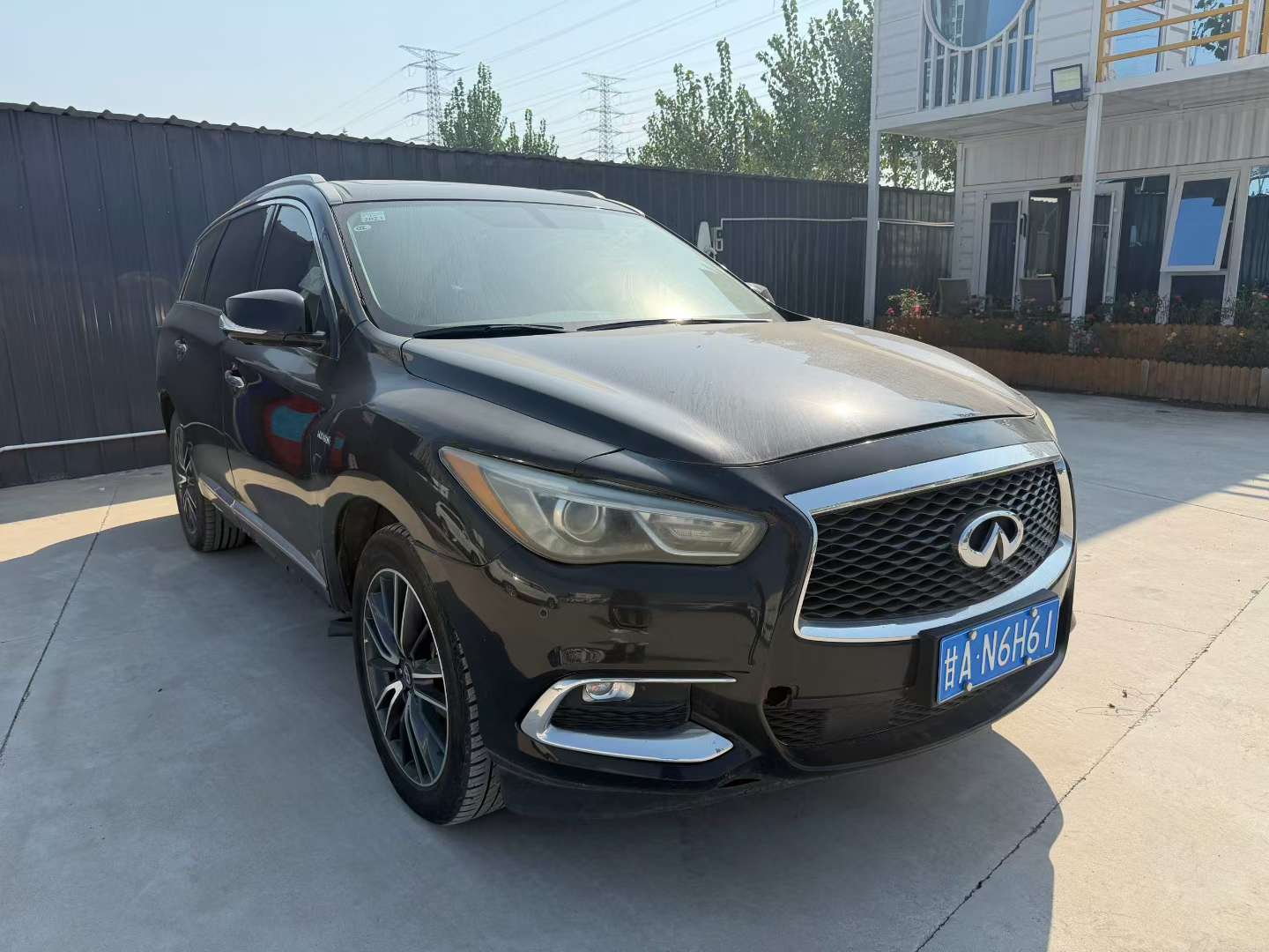 Infiniti QX60 2