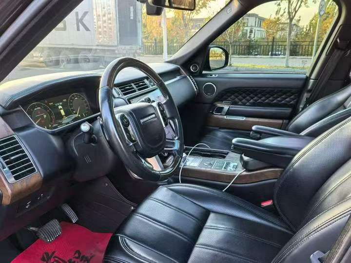 Land Rover Range Rover Executive 5.0L Naturally Aspirated Perfect Upgrade 2018 4