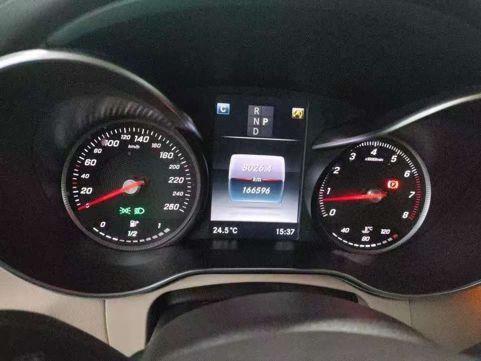 Mercedes-Benz GLC GLC 300 4MATIC 2.0T Luxury 6