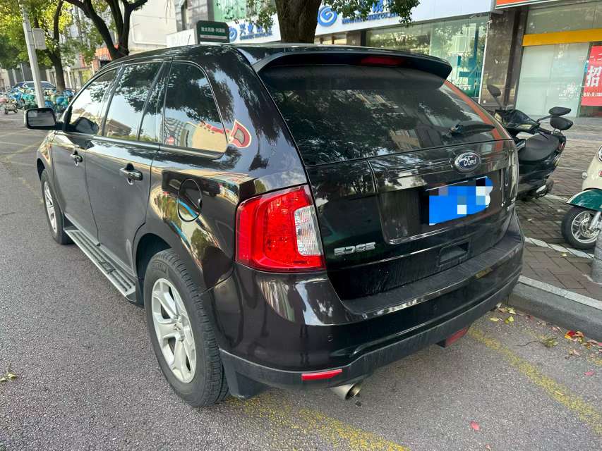 Ford Edge 2.0T Automatic Sunroof Elite Edition 6