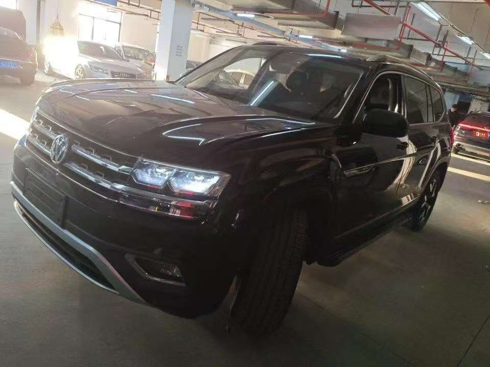 Volkswagen Teramont 2.0T 380 AWD Luxury 7-Seater 2