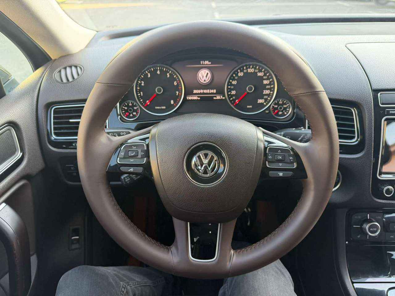 Volkswagen Touareg 2017 3.0T High Trim 4WD 9