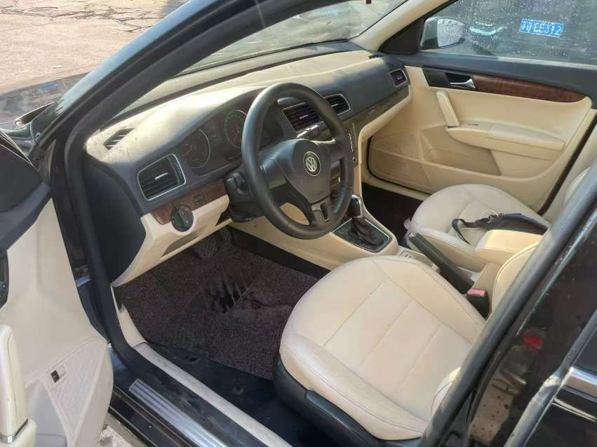 Volkswagen Lavida 1.4T Automatic Sunroof 7