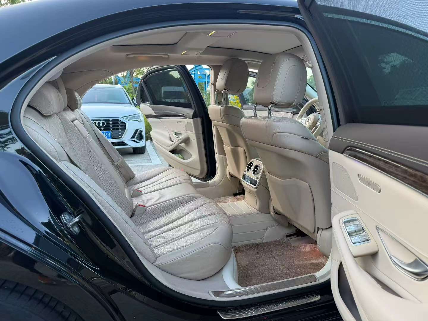 Mercedes-Benz S-Class S320L 2.0T 6