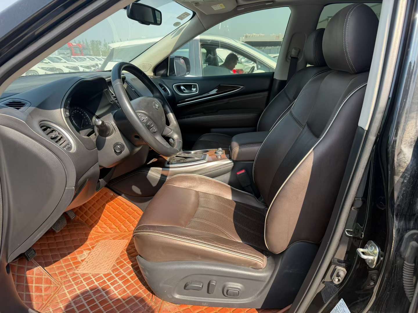 Infiniti QX60 5