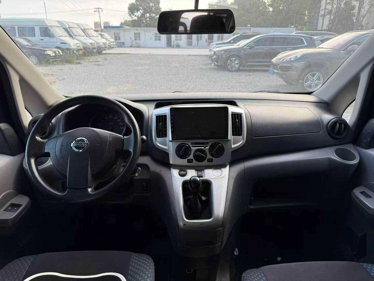 Nissan NV200 1.6L Manual Luxury 7-Seater 8