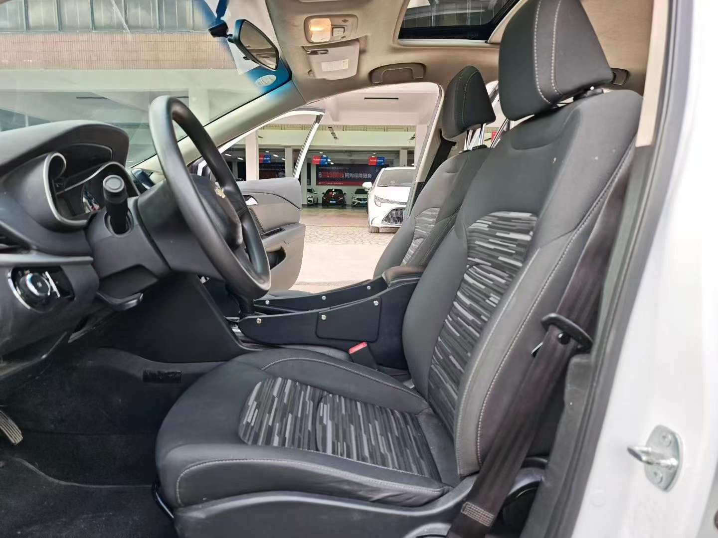 Chevrolet Cavalier 7