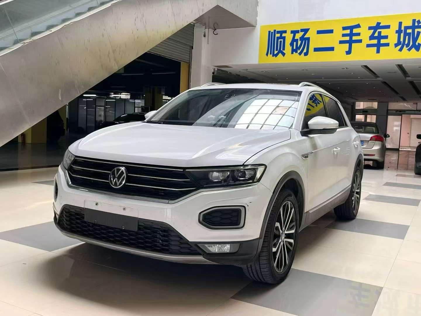 Volkswagen T-Roc 2020 Comfort Edition 2