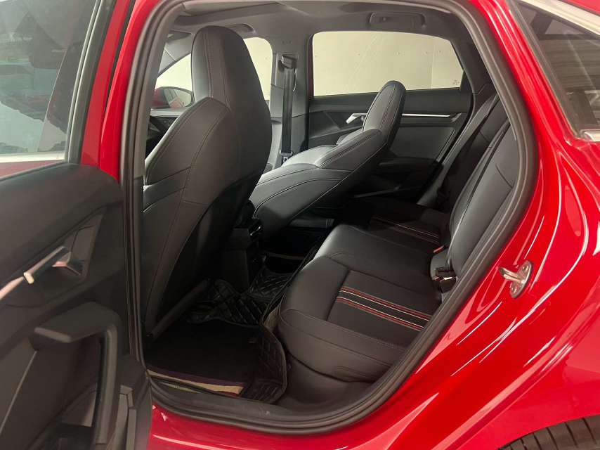 Audi A3L 2023 35 TFSI Style Sport 5