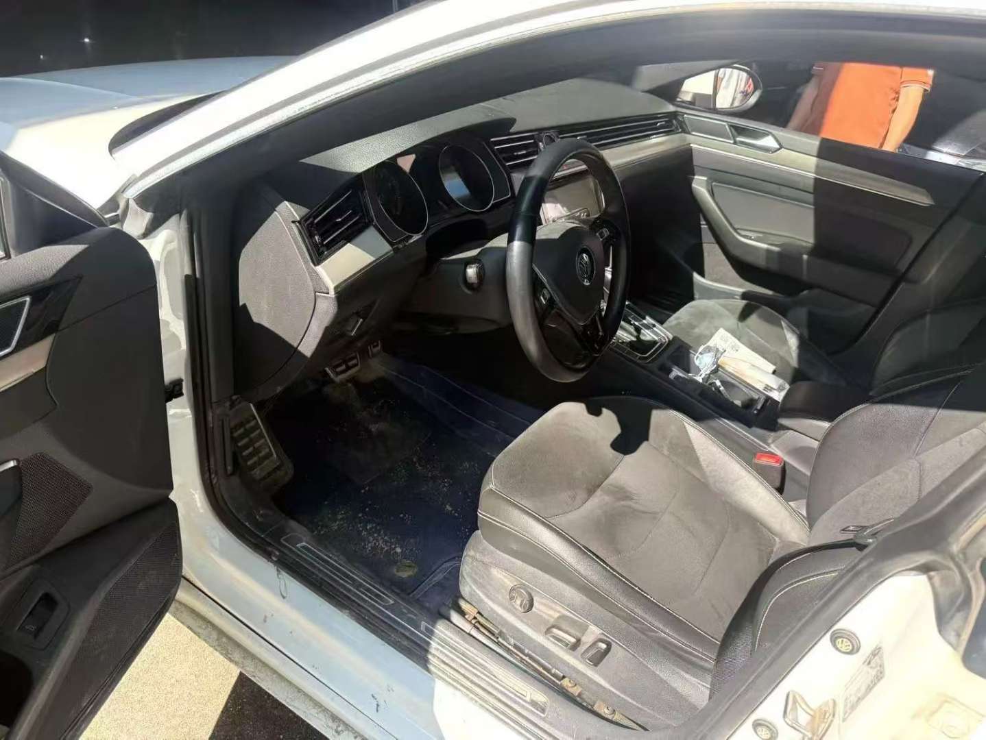 Volkswagen CC 330TSI Hua Yan 4