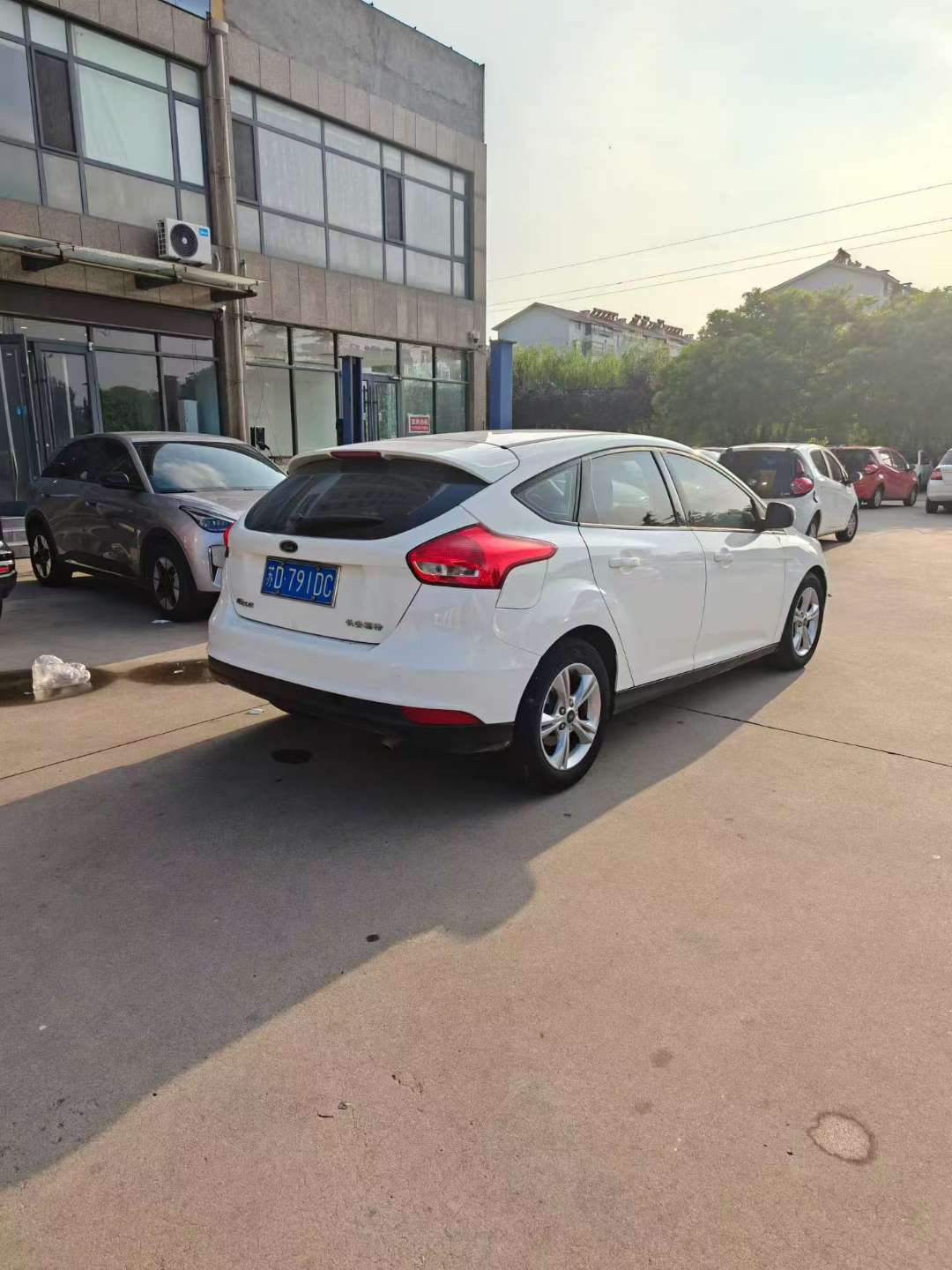 Ford Focus 1.6L Automatic 6