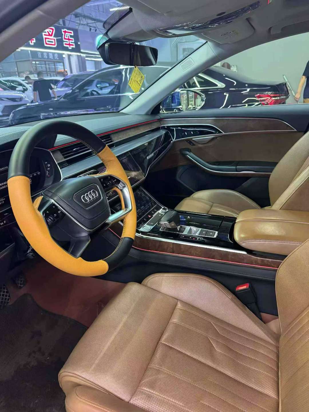Audi A8L 55 Luxury 4