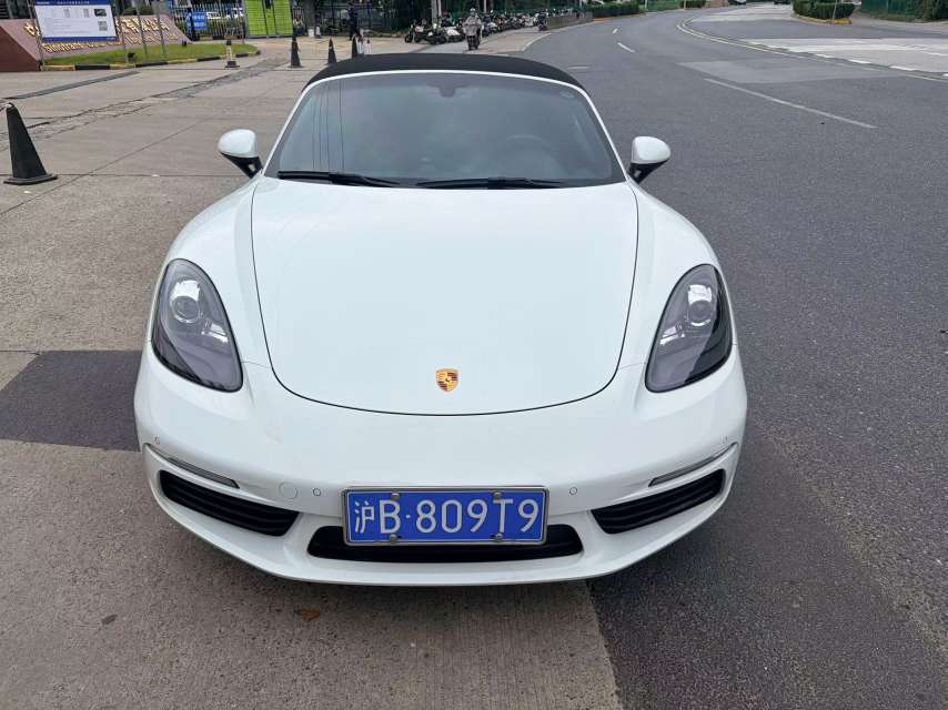 Porsche 718 3