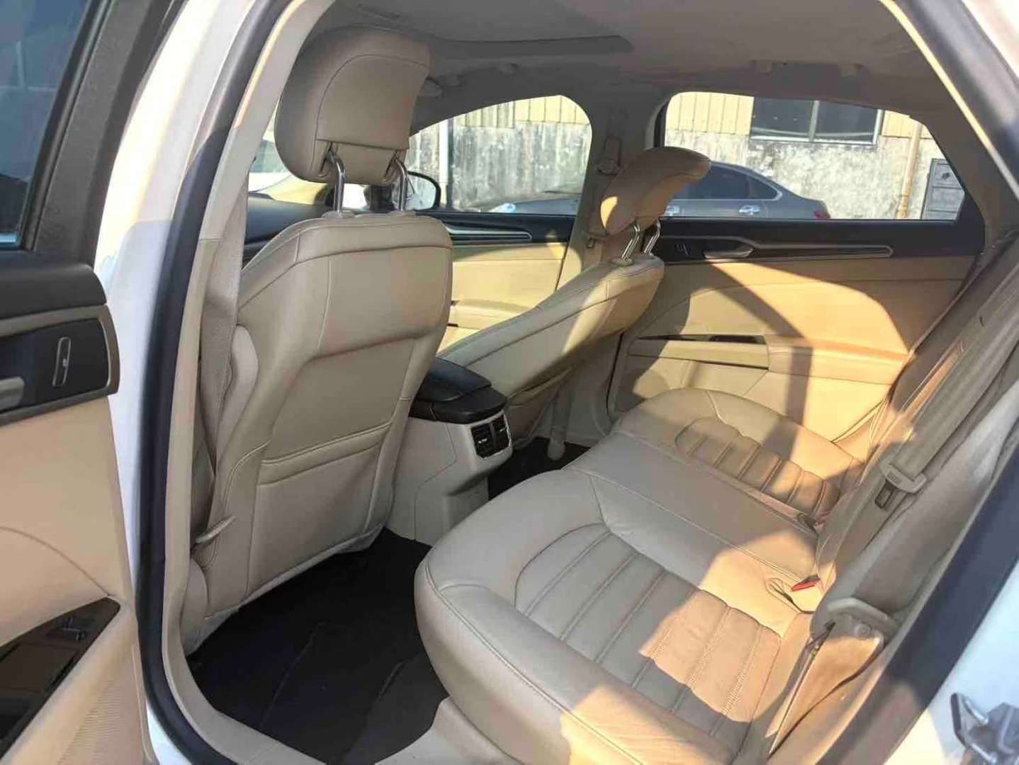 Ford Mondeo 2.0T GTDi200 Trend 7