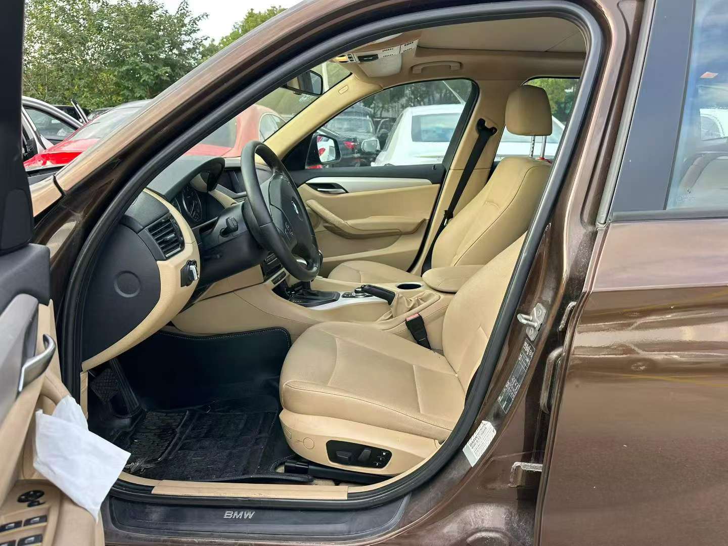 BMW X1 Luxury 2.0 Automatic Panoramic Sunroof 5