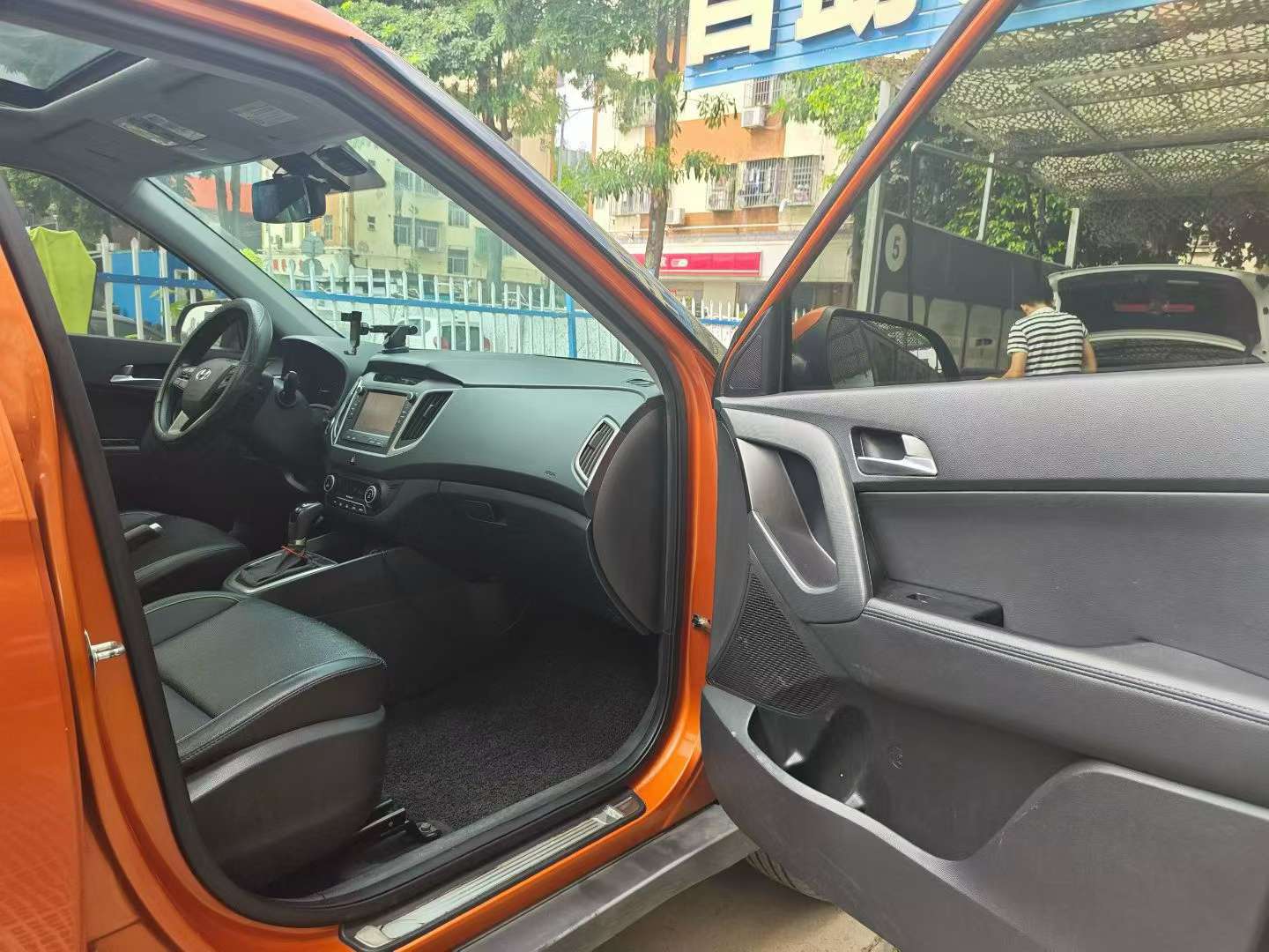 Hyundai ix25 1.6L Automatic 2WD DLX 6