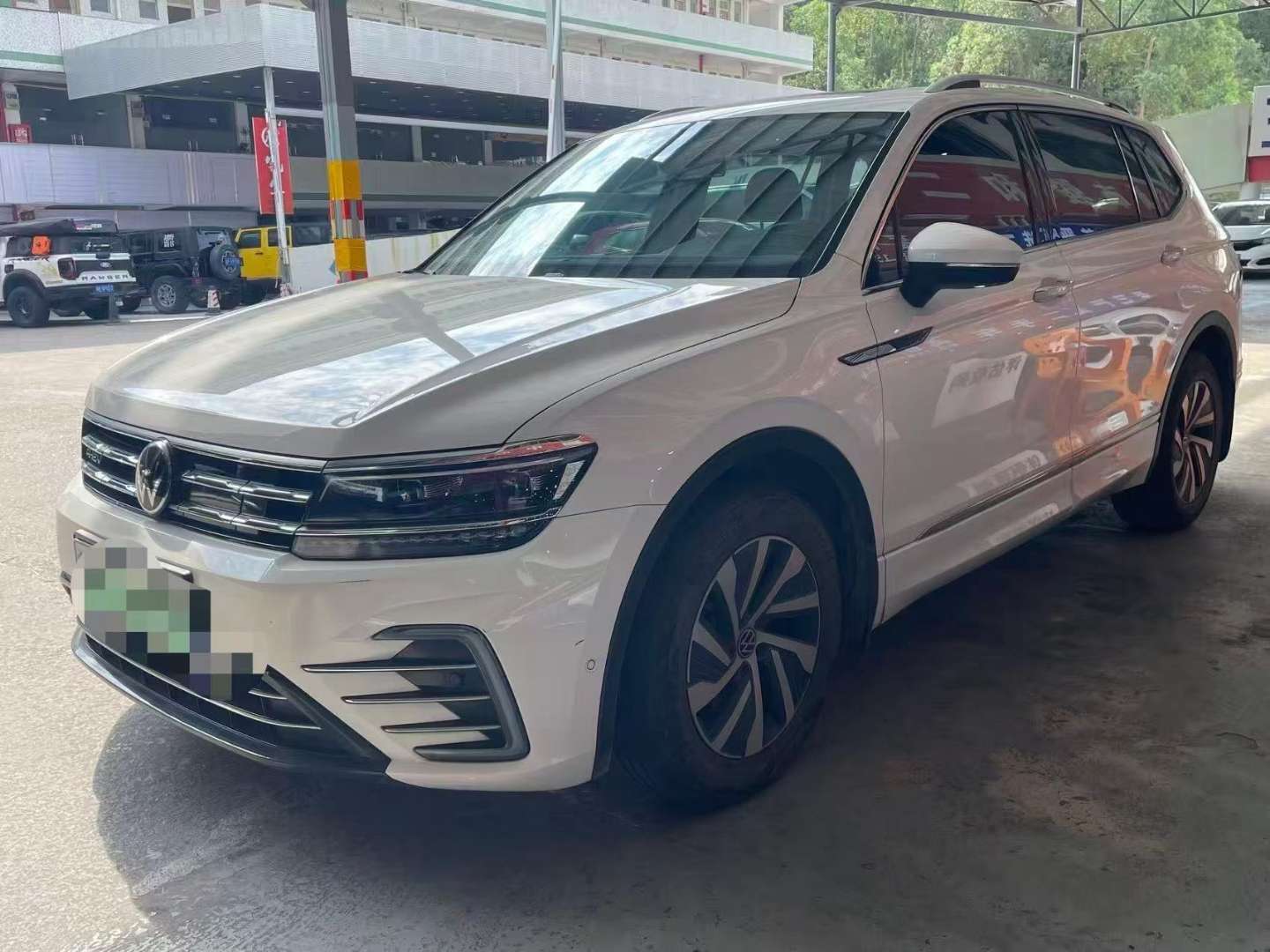 Volkswagen Tiguan L PHEV 430 PHEV Flagship Edition 1.4T