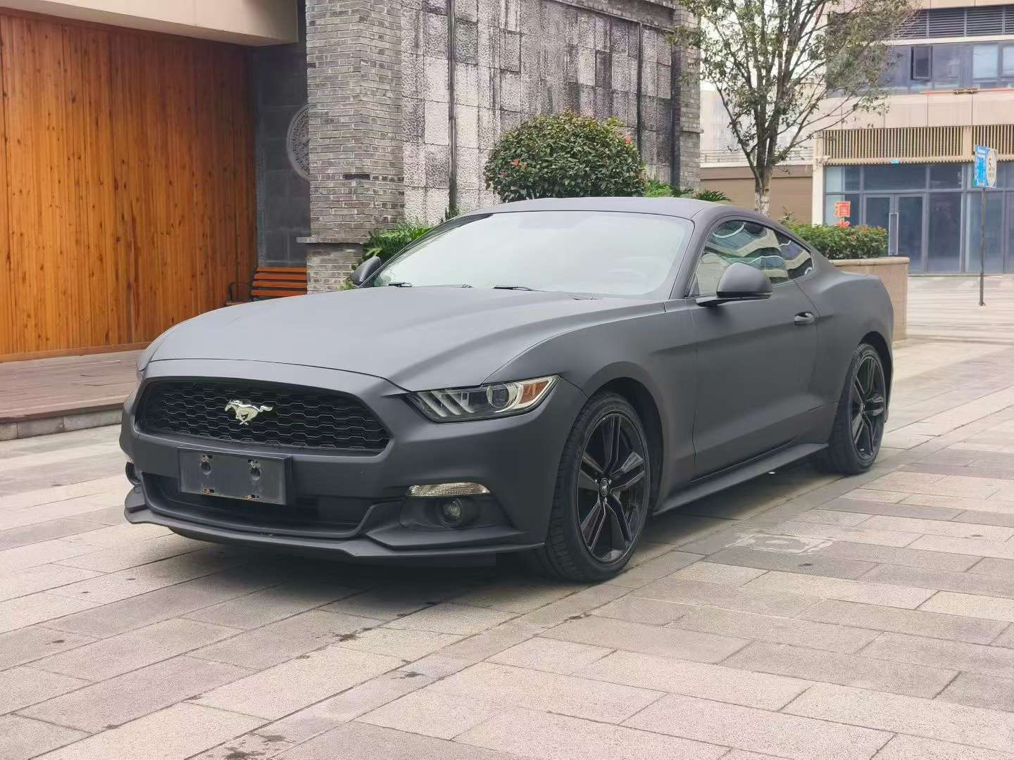 Ford Mustang 2015 2.3T 50th Anniversary Edition