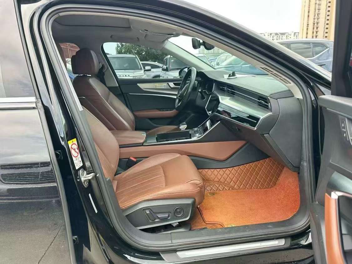 Audi A6L 45TFSI Dynamic 8