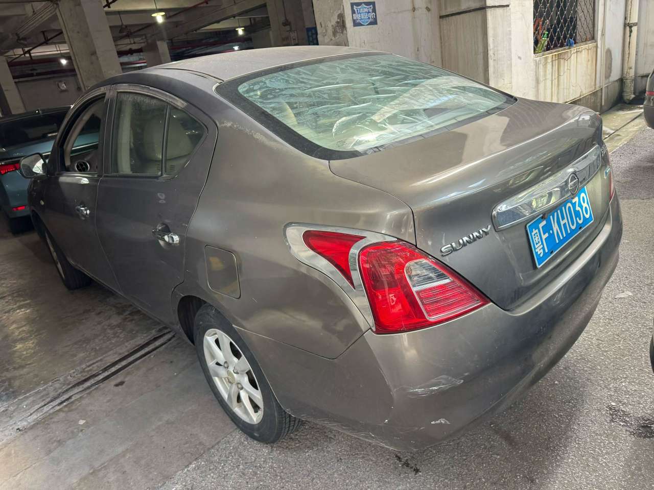 Nissan Sunny 2012 Manual Non-Powered Windows 6
