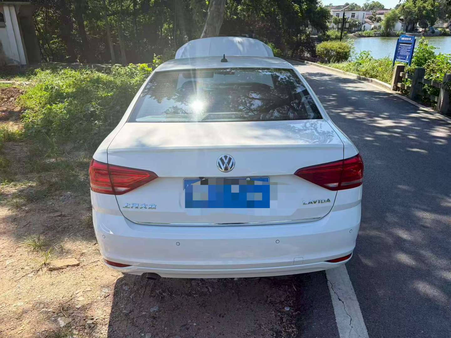 Volkswagen Lavida 2017 1.6L Automatic Comfort Edition 3