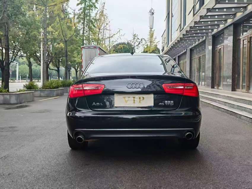 Audi A6L 2.0T Comfort Edition 8