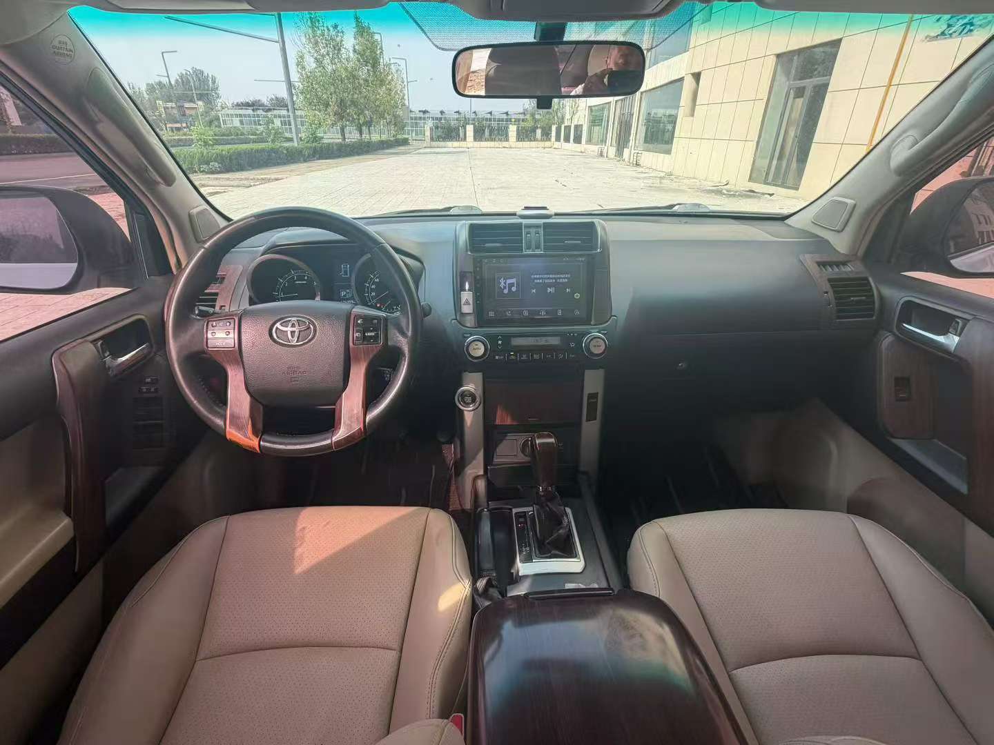 Toyota Prado 2012 4.0L Automatic 4WD 7-Seater 6