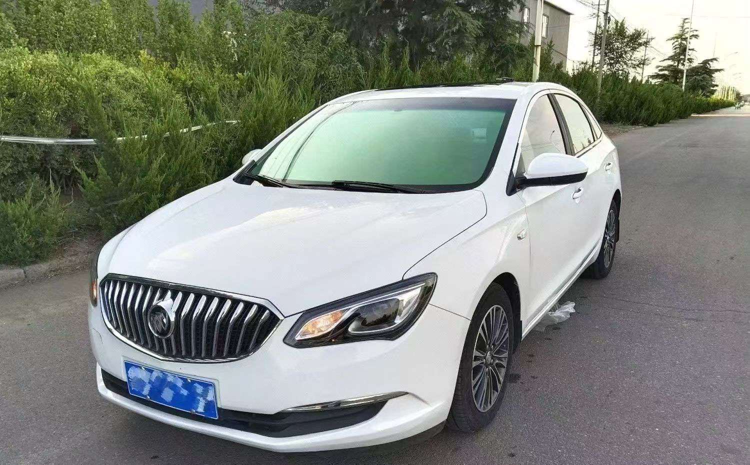 Buick Excelle 1.5L Luxury Edition 2
