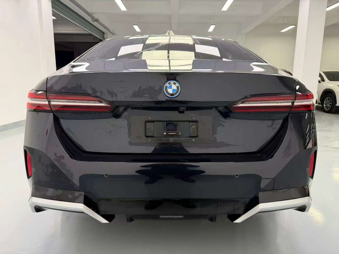 BMW i5 2025 Electric 5