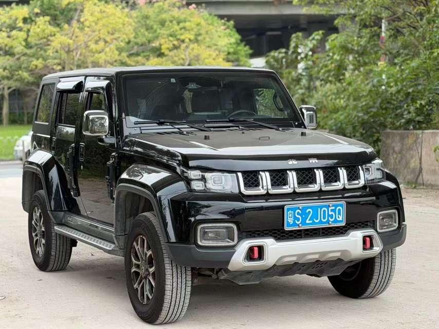 Beijing Automotive BAIC BJ40 3