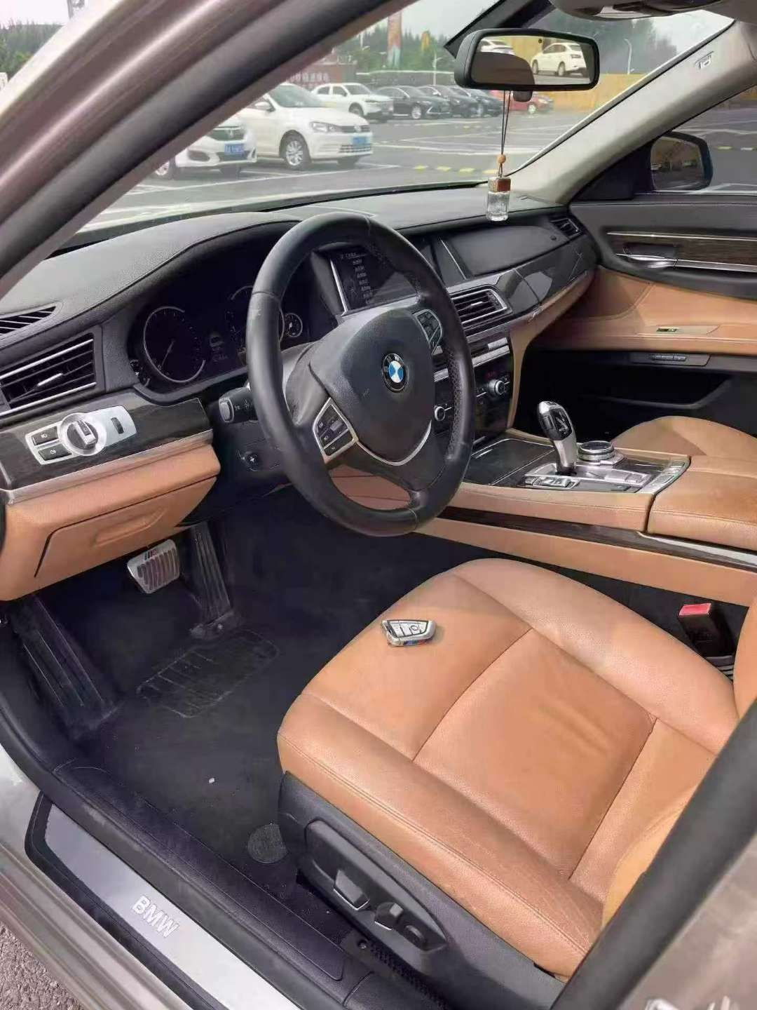 BMW 7 Series 740Li High Trim 7