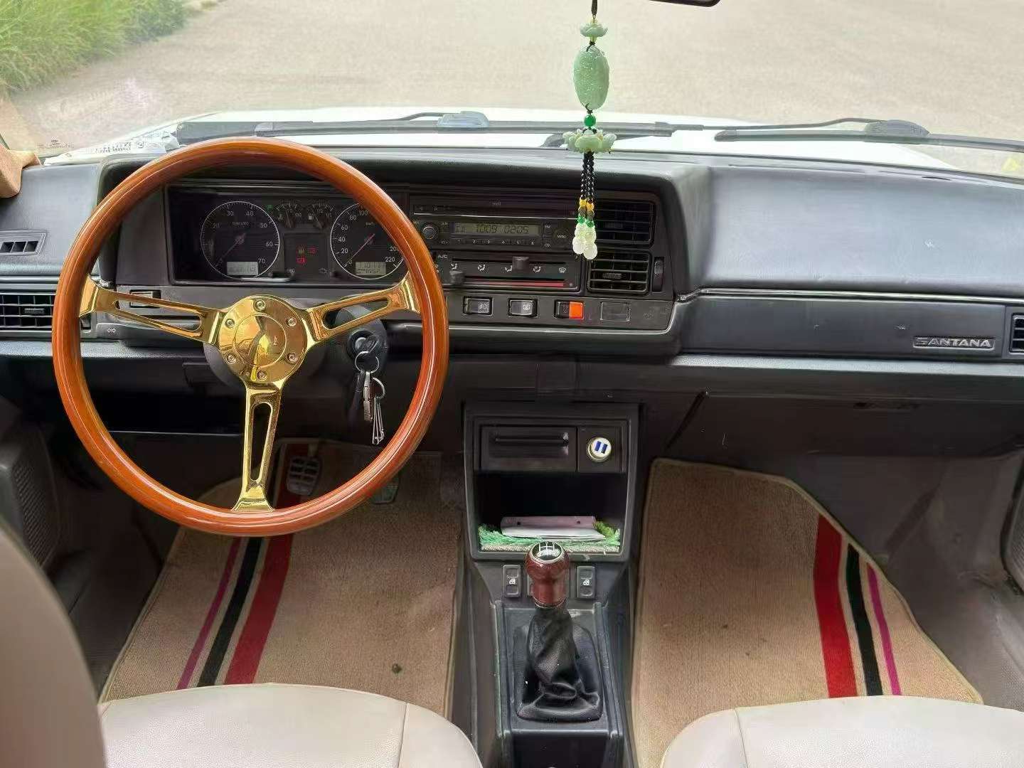 Volkswagen Santana 1.8L ABS 4